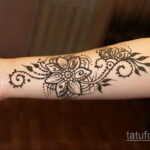 Фото интересного рисунка хной на теле 13.11.2020 №264 -henna tattoo- tatufoto.com