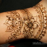 Фото интересного рисунка хной на теле 13.11.2020 №300 -henna tattoo- tatufoto.com