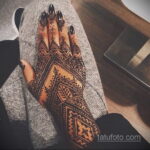 Фото интересного рисунка хной на теле 13.11.2020 №376 -henna tattoo- tatufoto.com