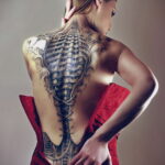 Фото крутого женского рисунка тату 15.11.2020 №115 -cool female tattoo- tatufoto.com
