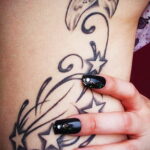 Фото крутого женского рисунка тату 15.11.2020 №314 -cool female tattoo- tatufoto.com