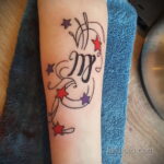 Фото крутого женского рисунка тату 15.11.2020 №375 -cool female tattoo- tatufoto.com