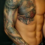Фото крутого мужского рисунка тату 15.11.2020 №072 -cool man tattoo- tatufoto.com