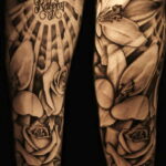Фото крутого мужского рисунка тату 15.11.2020 №192 -cool man tattoo- tatufoto.com