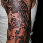 Фото крутого мужского рисунка тату 15.11.2020 №339 -cool man tattoo- tatufoto.com