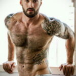 Фото мужской тату 18.11.2020 №013 -beautiful tattoo guy- tatufoto.com