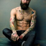 Фото мужской тату 18.11.2020 №036 -beautiful tattoo guy- tatufoto.com