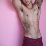 Фото мужской тату 18.11.2020 №073 -beautiful tattoo guy- tatufoto.com