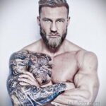 Фото мужской тату 18.11.2020 №176 -beautiful tattoo guy- tatufoto.com