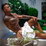 Фото мужской тату 18.11.2020 №177 -beautiful tattoo guy- tatufoto.com