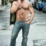 Фото мужской тату 18.11.2020 №182 -beautiful tattoo guy- tatufoto.com