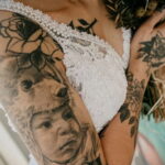 Фото невесты с татуировками 10.11.2020 №001 -bride with tattoo- tatufoto.com