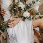 Фото невесты с татуировками 10.11.2020 №036 -bride with tattoo- tatufoto.com