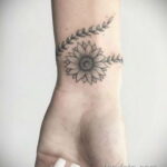 Фото пример рисунка женской тату 17.11.2020 №072 -female tattoo- tatufoto.com