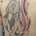 Фото рисунка тату с ловцом снов 22.11.2020 №411 -Dreamcatcher tattoo- tatufoto.com