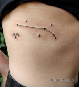 Фото татуировки на ребрах 11.11.2020 №001 -ribs tattoo- tatufoto.com
