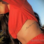 Фото татуировки на ребрах 11.11.2020 №004 -ribs tattoo- tatufoto.com