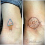 Фото татуировки с пончиком 22.11.2020 №011 -donut tattoo- tatufoto.com