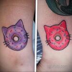 Фото татуировки с пончиком 22.11.2020 №081 -donut tattoo- tatufoto.com
