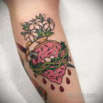 Фото татуировки с пончиком 22.11.2020 №104 -donut tattoo- tatufoto.com