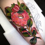 Фото татуировки с пончиком 22.11.2020 №117 -donut tattoo- tatufoto.com