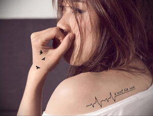 Женский рисунок тату на руку 11.12.2020 №1303 -tattoo on hand for girls- tatufoto.com