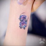 Женский рисунок тату на руку 11.12.2020 №1369 -tattoo on hand for girls- tatufoto.com