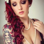 Красивая тату для девушки на руке 11.12.2020 №109 -tattoo on hand for girls- tatufoto.com