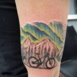 Пример рисунка татуировки про велосипед 15.12.2020 №260 -bike tattoo- tatufoto.com