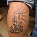Пример рисунка татуировки про велосипед 15.12.2020 №290 -bike tattoo- tatufoto.com