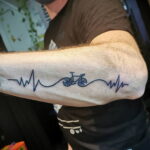 Пример рисунка татуировки про велосипед 15.12.2020 №305 -bike tattoo- tatufoto.com