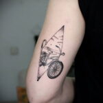 Пример рисунка татуировки про велосипед 15.12.2020 №323 -bike tattoo- tatufoto.com
