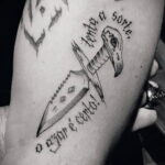 Пример рисунка татуировки птица Гриф 13.12.2020 №246 -tattoo vulture- tatufoto.com