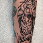 Пример рисунка татуировки птица Гриф 13.12.2020 №341 -tattoo vulture- tatufoto.com