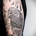 Пример рисунка татуировки птица Гриф 13.12.2020 №347 -tattoo vulture- tatufoto.com