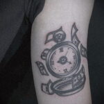 Рисунок татуировки на тему денег 01.12.2020 №005 -money tattoo- tatufoto.com