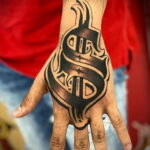 Рисунок татуировки на тему денег 01.12.2020 №008 -money tattoo- tatufoto.com