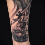 Рисунок татуировки на тему денег 01.12.2020 №014 -money tattoo- tatufoto.com