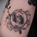 Рисунок татуировки на тему денег 01.12.2020 №018 -money tattoo- tatufoto.com
