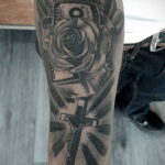 Рисунок татуировки на тему денег 01.12.2020 №050 -money tattoo- tatufoto.com
