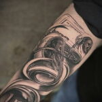 Рисунок татуировки на тему денег 01.12.2020 №071 -money tattoo- tatufoto.com