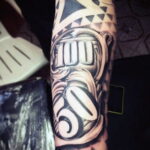 Рисунок татуировки на тему денег 03.12.2020 №018 -money tattoo- tatufoto.com