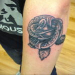 Рисунок татуировки на тему денег 03.12.2020 №026 -money tattoo- tatufoto.com