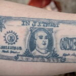 Рисунок татуировки на тему денег 03.12.2020 №046 -money tattoo- tatufoto.com