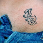 Рисунок татуировки на тему денег 03.12.2020 №047 -money tattoo- tatufoto.com