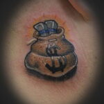 Рисунок татуировки на тему денег 03.12.2020 №078 -money tattoo- tatufoto.com