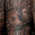 Рисунок татуировки на тему денег 03.12.2020 №084 -money tattoo- tatufoto.com