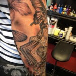 Рисунок татуировки на тему денег 03.12.2020 №108 -money tattoo- tatufoto.com