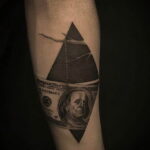 Рисунок татуировки на тему денег 03.12.2020 №130 -money tattoo- tatufoto.com