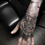 Рисунок татуировки на тему денег 03.12.2020 №135 -money tattoo- tatufoto.com